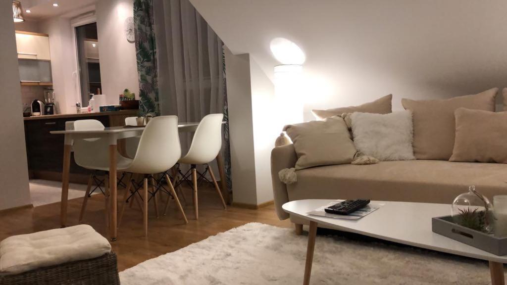 Comfort Zone Ostroda Boho Scandi Buitenkant foto